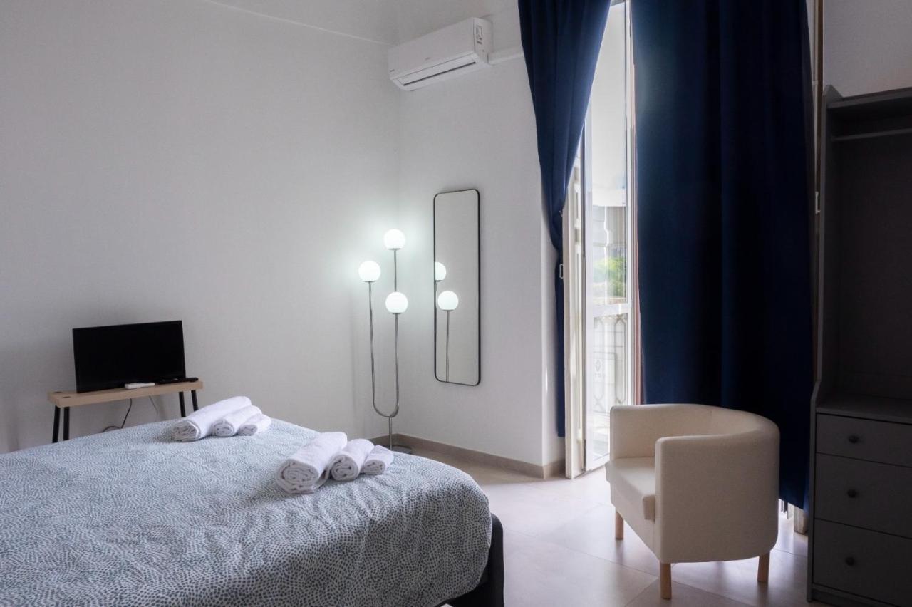 Seaport #Rooms Trani Exterior photo